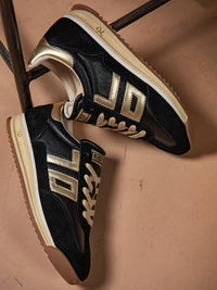 Sneaker von BACK 70