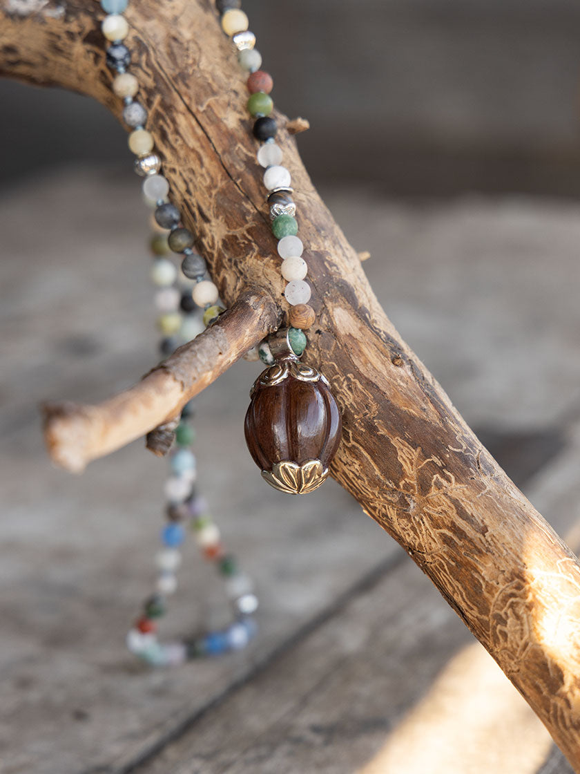Halskette «Springnut» von CORAZON