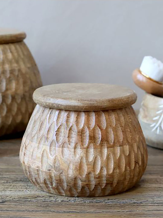 Boîte avec couvercle