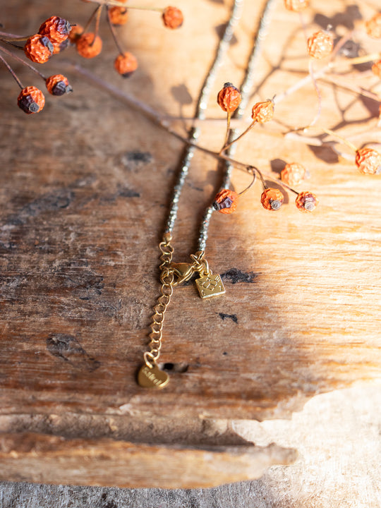 Halskette «Finello Pyrit gold» von CORAZON