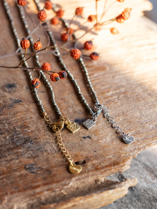 Halskette «Finello Pyrit gold» von CORAZON