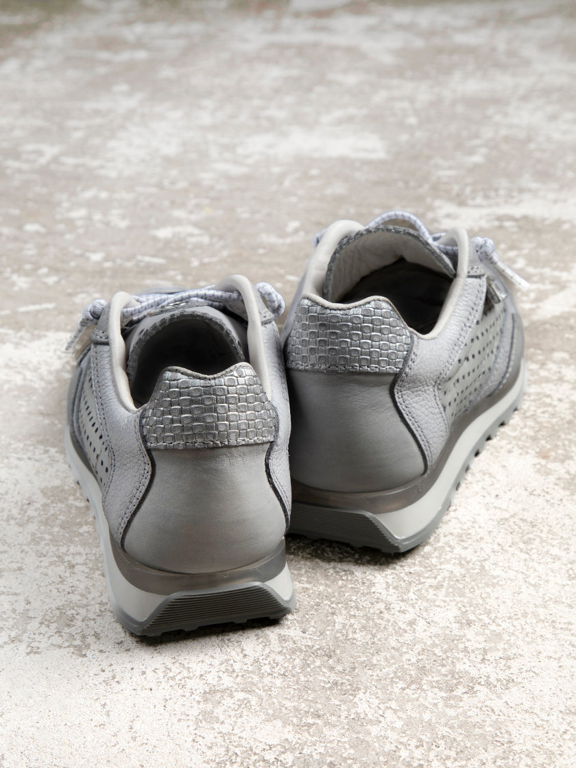 Sneaker von CETTI