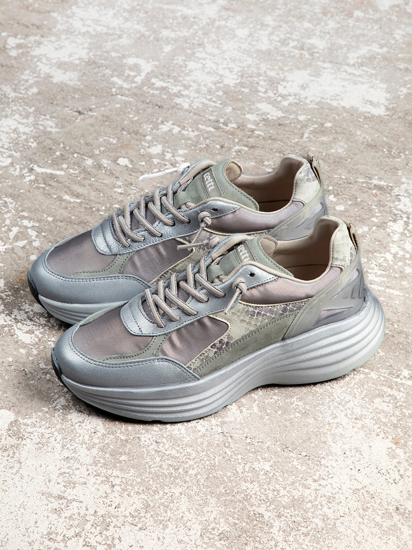 Sneaker von CETTI