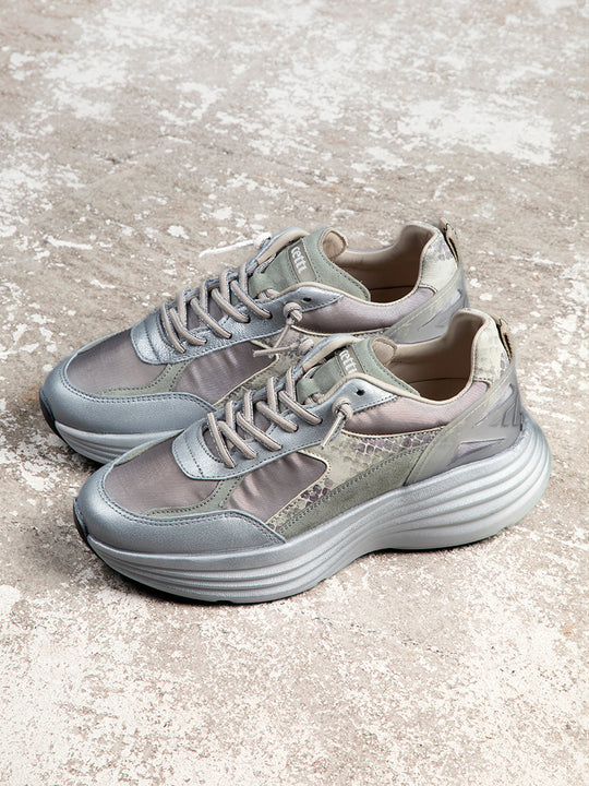 Sneaker von CETTI
