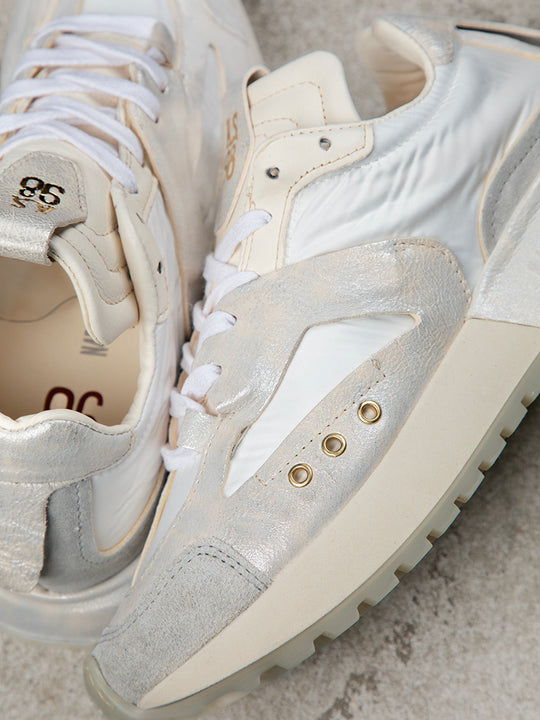 Sneaker von A.S. 98