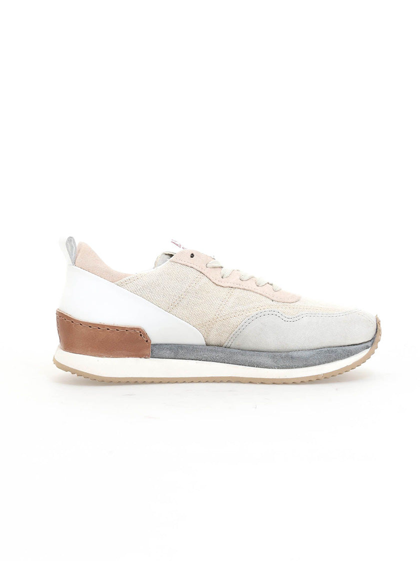 Sneaker von A.S. 98