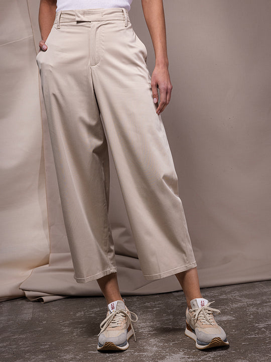 Hose von 9AM BY DOLORES