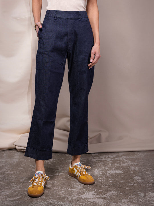 Hose von 9AM BY DOLORES