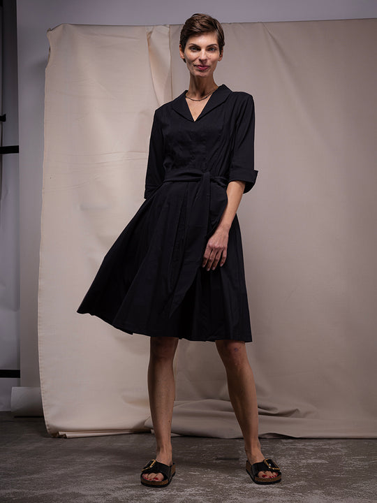Kleid «Medaxy» von SYNDICATE
