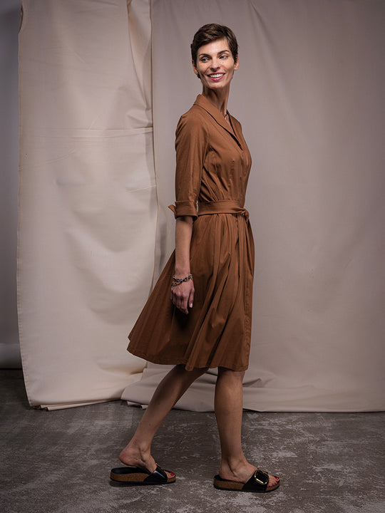 Kleid «Medaxy» von SYNDICATE