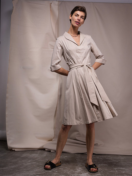 Kleid «Medaxy» von SYNDICATE