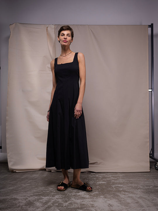 Kleid «Myashi» von SYNDICATE
