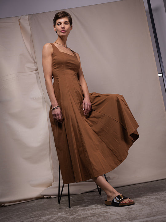 Kleid «Myashi» von SYNDICATE