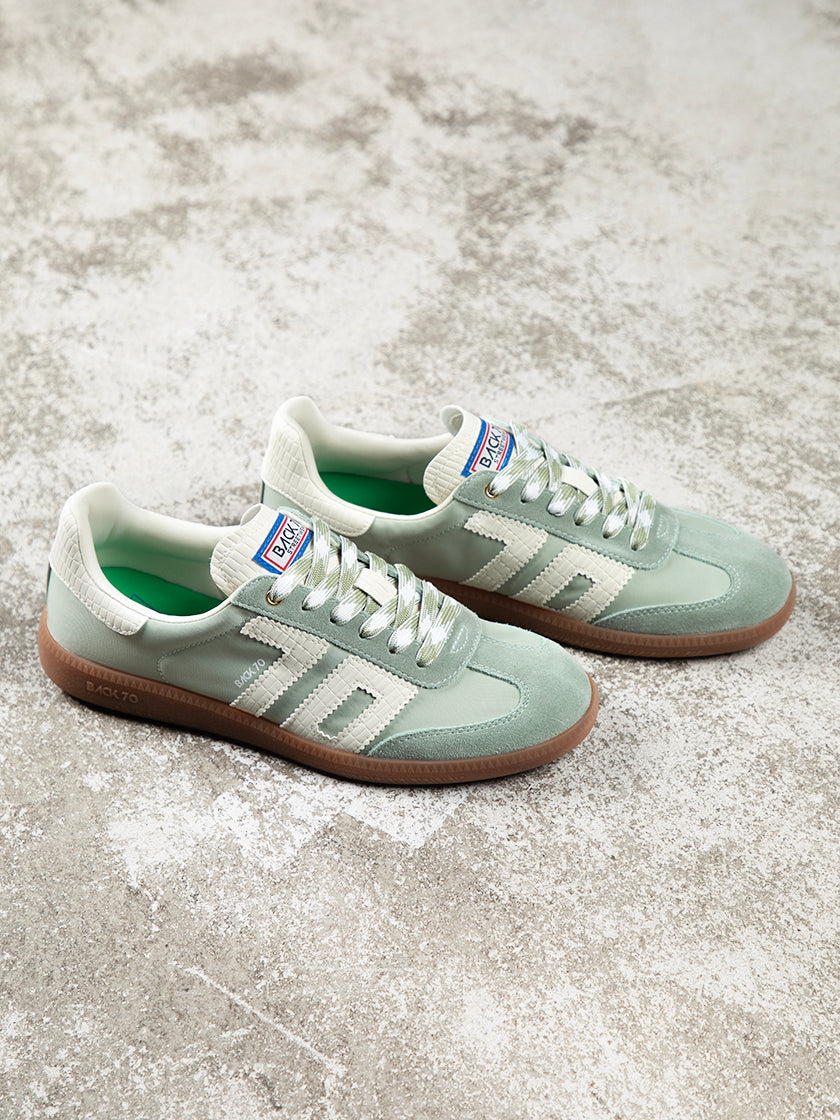 Sneaker «Ghost» von BACK 70