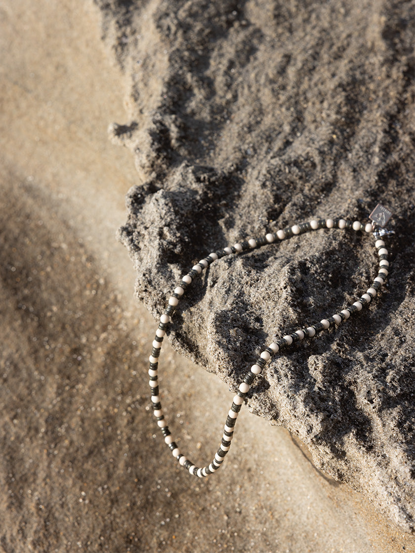 Collier «Levy beige» de CORAZON