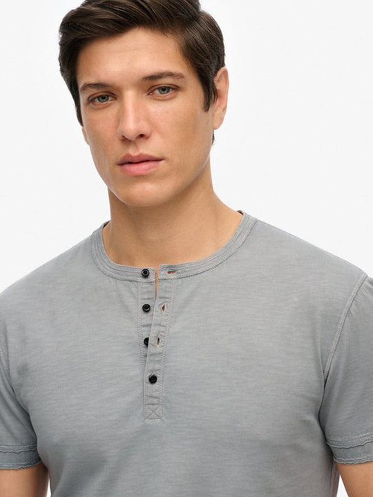 Shirt «Grandad» von SUPERDRY