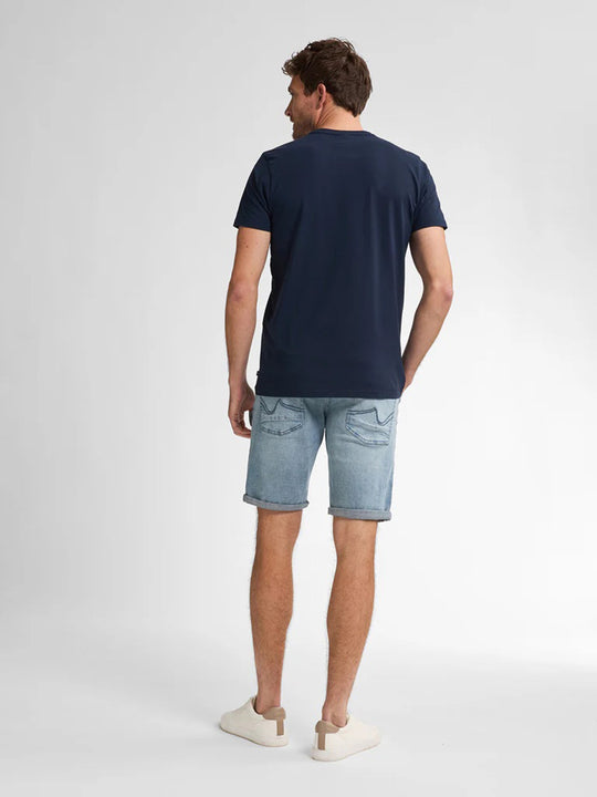 Shorts von PETROL