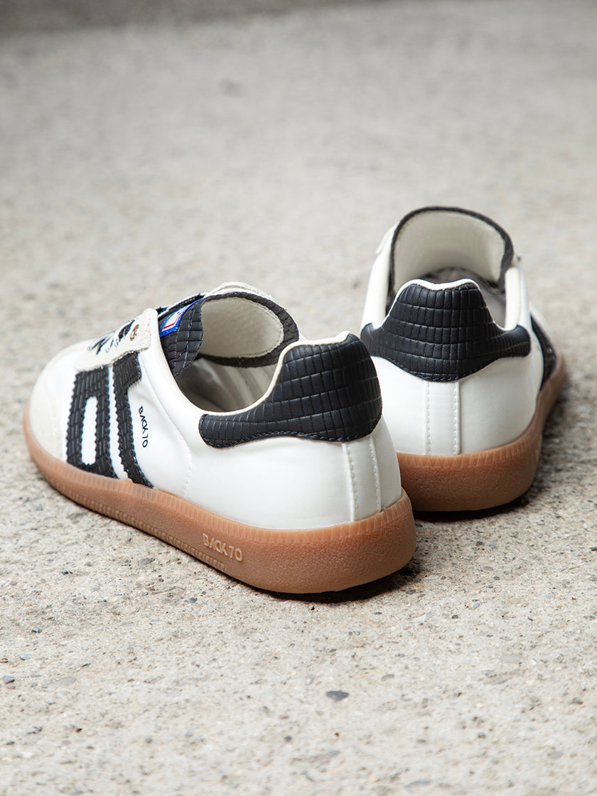Sneaker «Ghost» von BACK 70