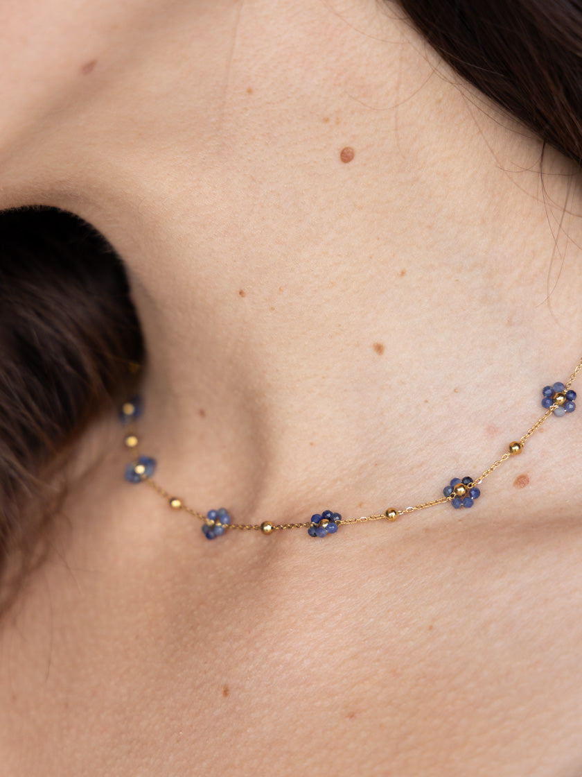 Halskette «Little Flower blau» von CORAZON