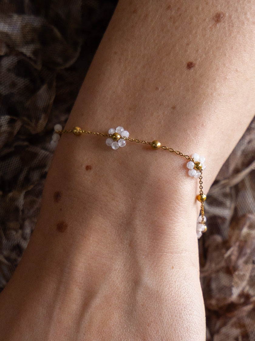 Armband «Little Flower weiss» von CORAZON