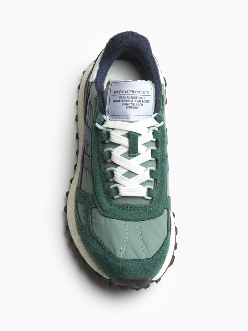 Sneaker von CORINA