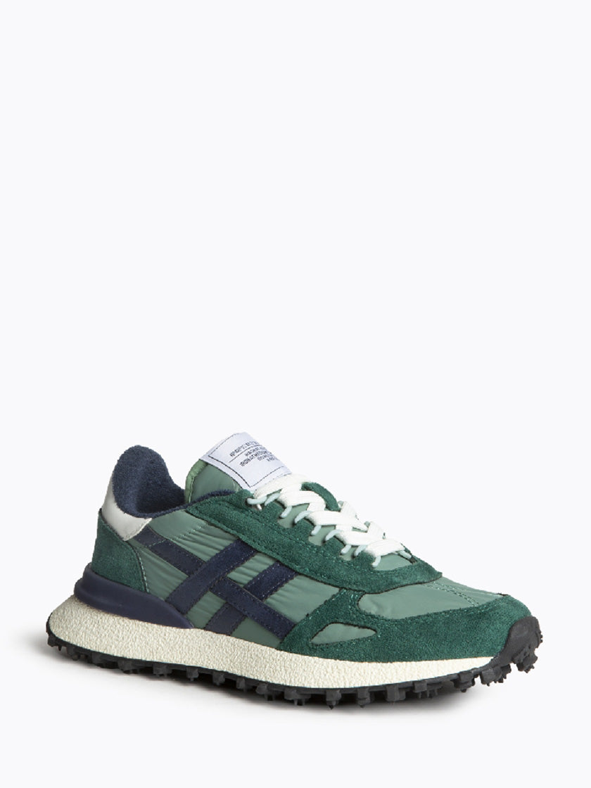 Sneaker von CORINA