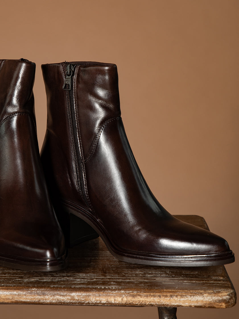 Stiefelette von MJUS