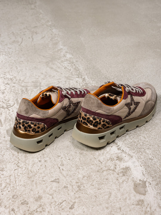 Sneaker von CETTI