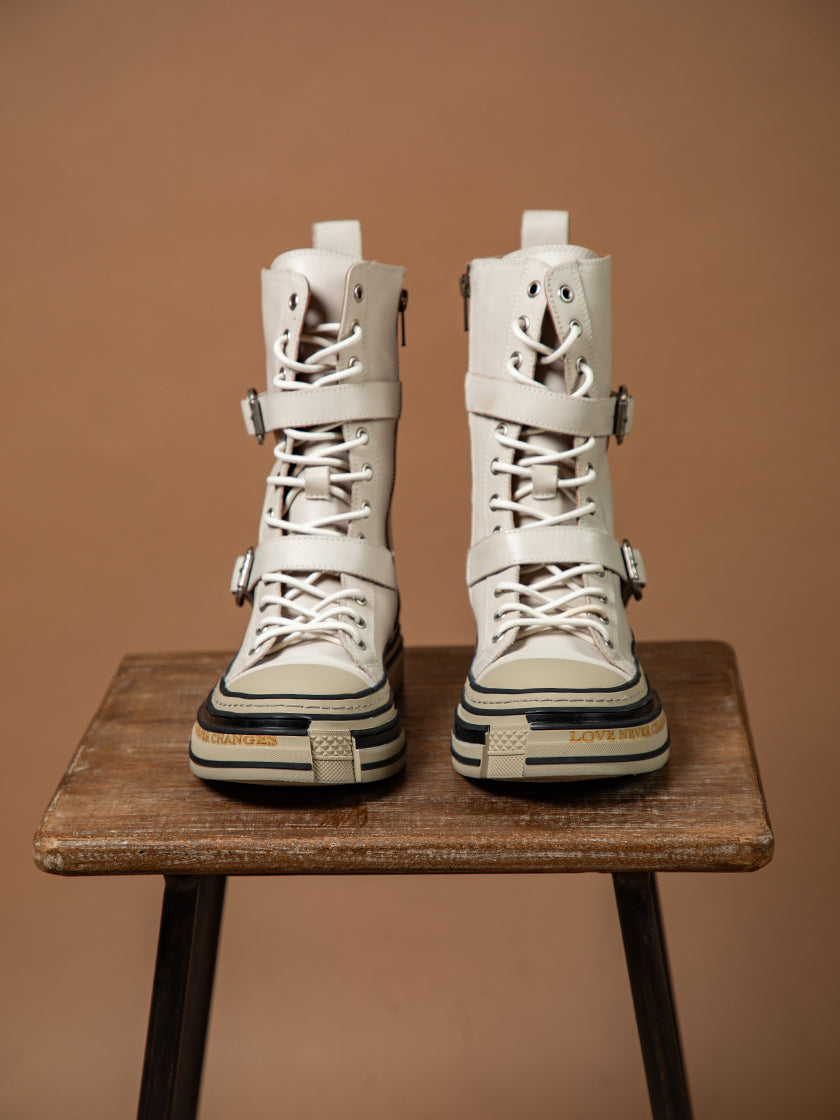 Sneaker «High» von REBECCA WHITE