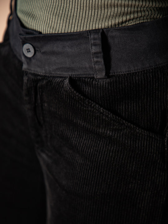 Cordhose von TRANSIT
