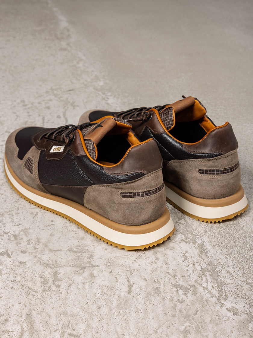 Sneaker von CETTI