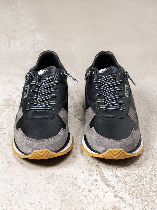 Sneaker von CETTI