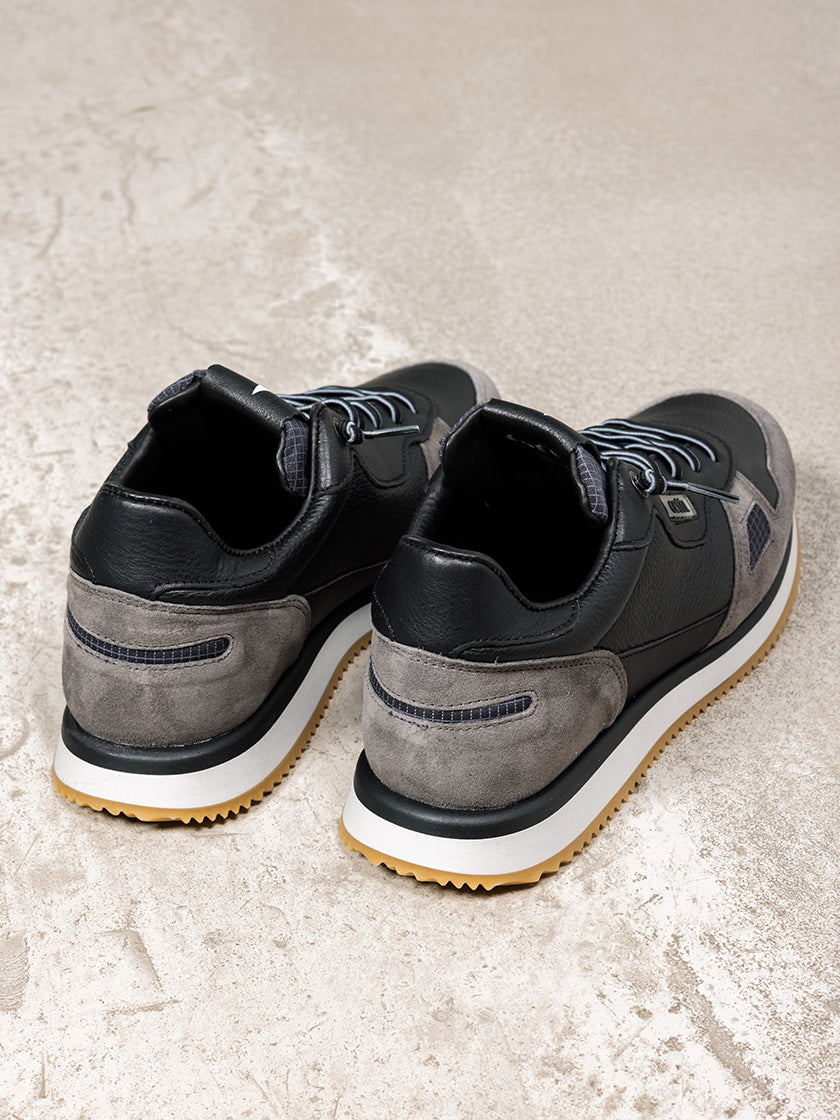 Sneaker von CETTI