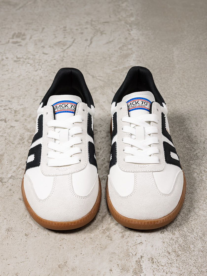 Sneaker von BACK 70