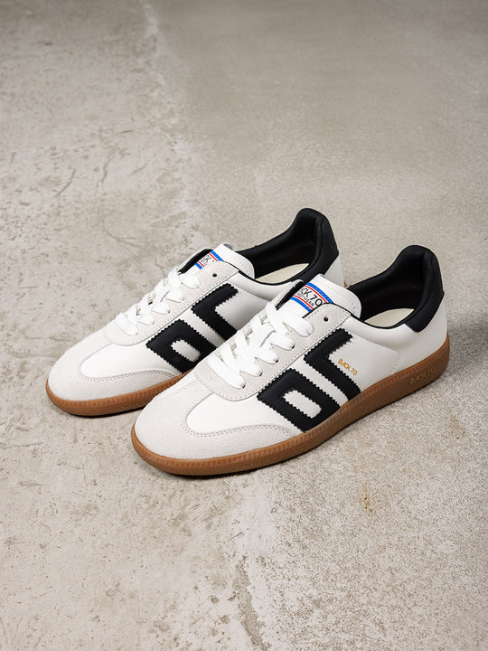 Sneaker von BACK 70