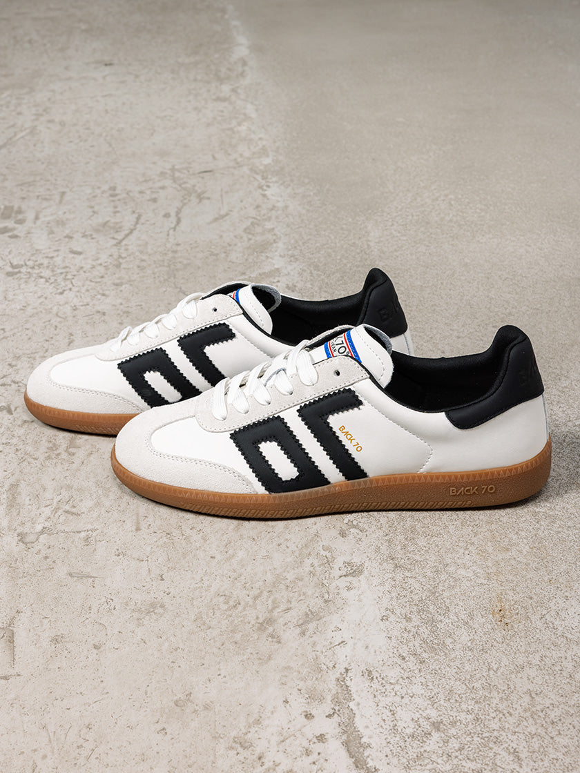 Sneaker von BACK 70