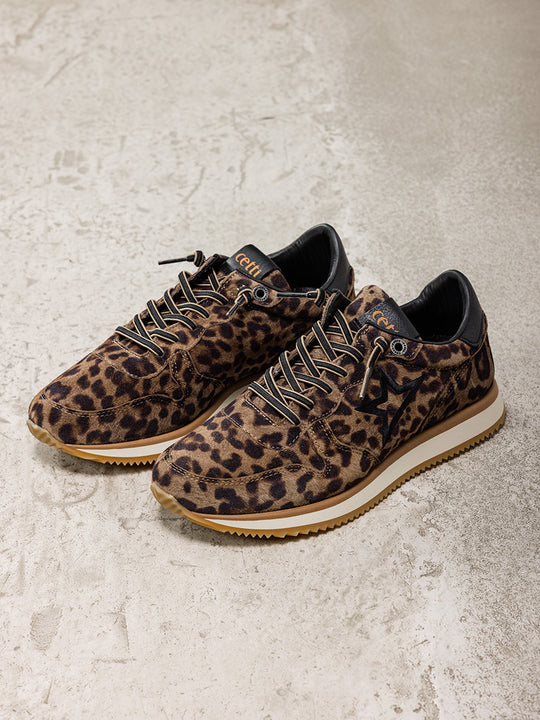 Sneaker von CETTI
