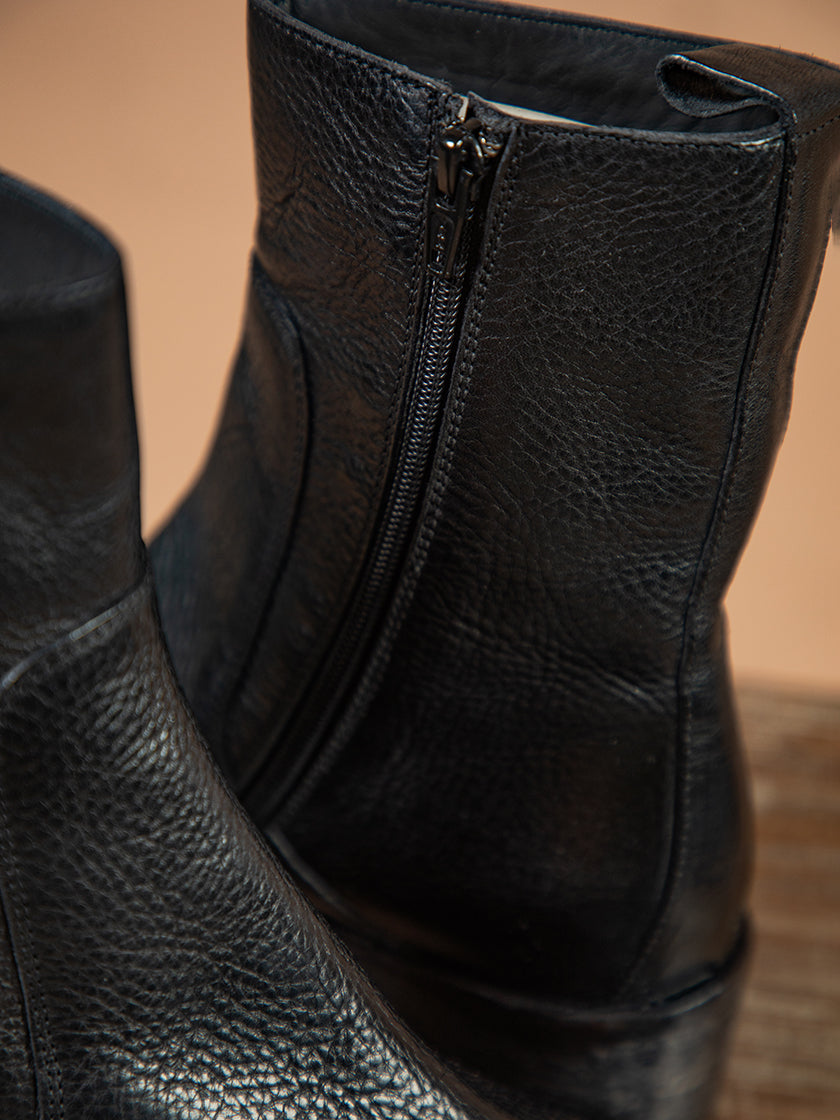 Stiefelette von MOMA