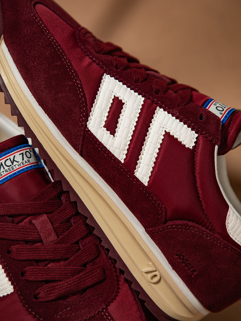 Sneaker von BACK 70