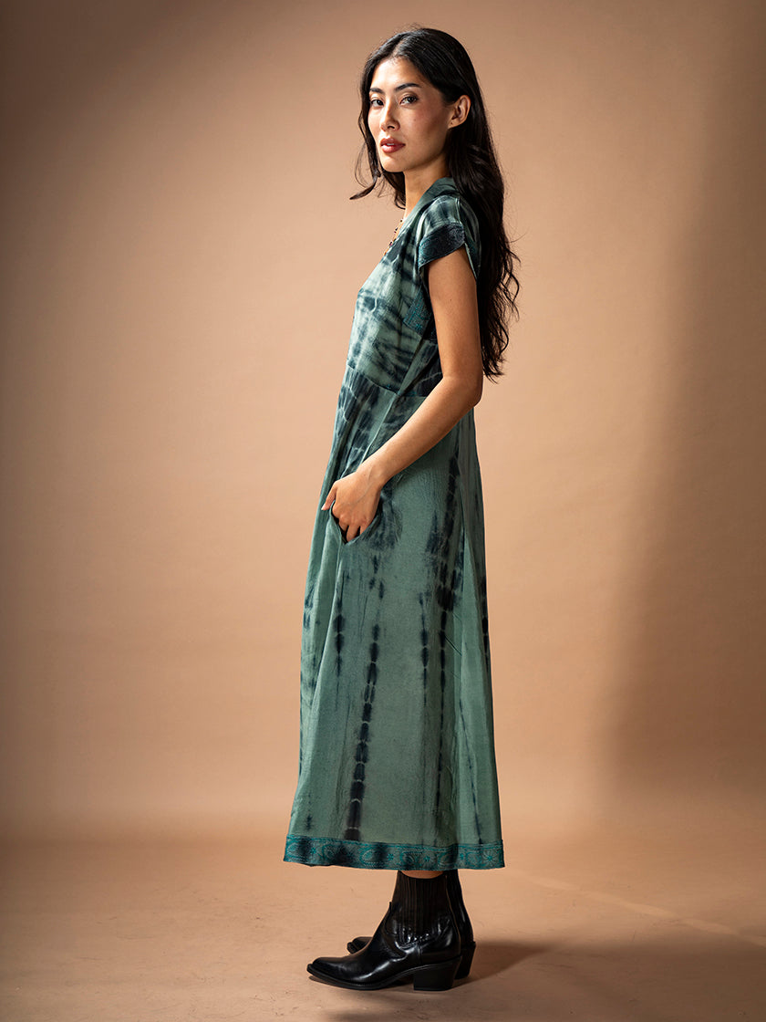 Kleid von COFUR