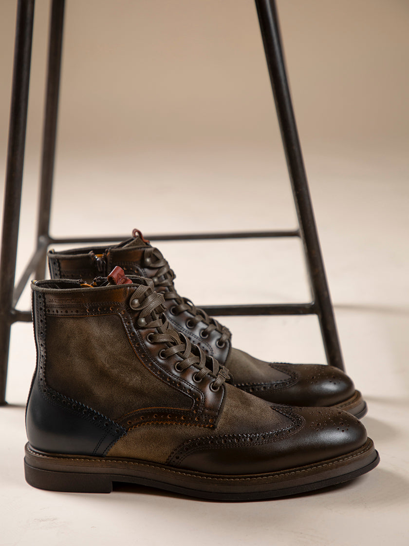 Schnürboot von AMBITIOUS