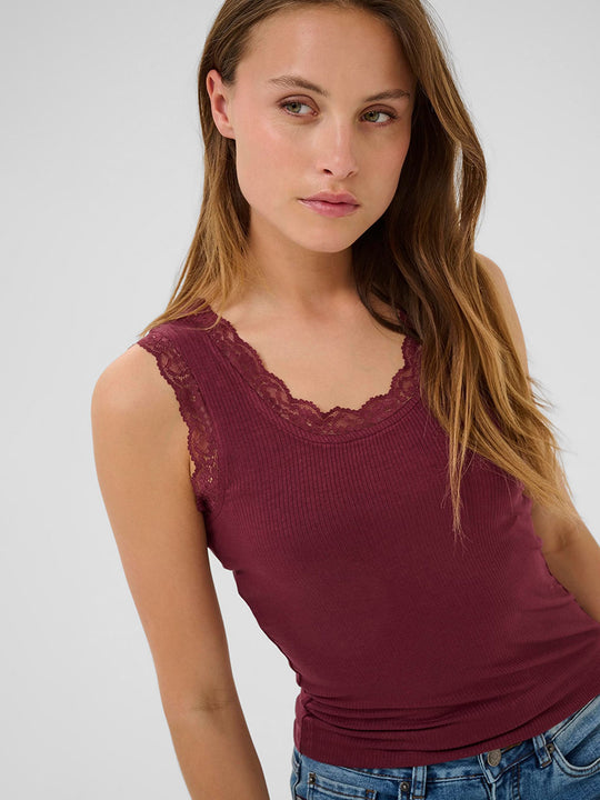 Top «Kaomi» von KAFFE