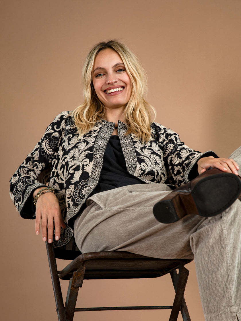 Jacke «Balani Chuvash» von MAISON HOTEL