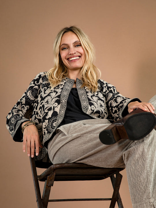 Jacke «Balani Chuvash» von MAISON HOTEL