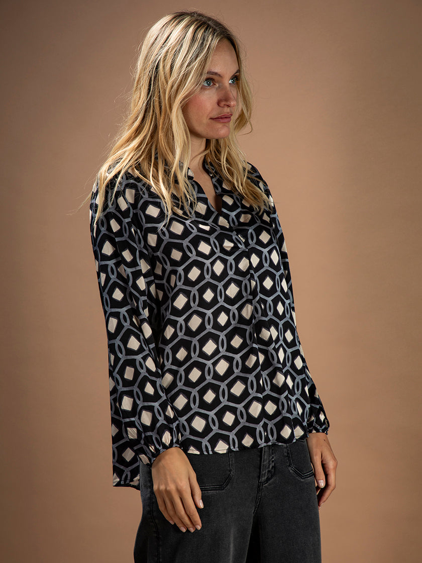 Bluse von MYAE