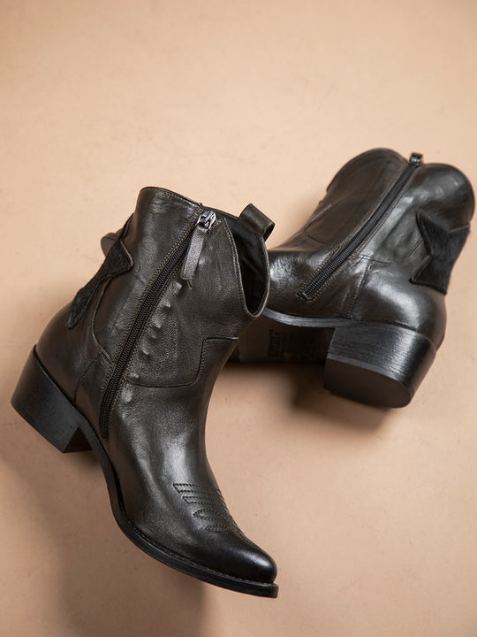 Stiefelette von HISTORY 541