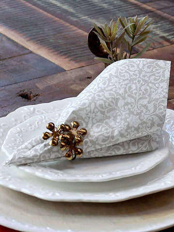 Serviette à motifs