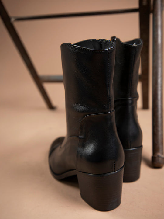 Stiefelette von HISTORY 541