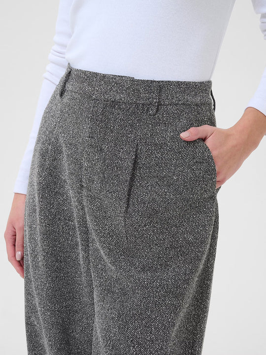 Hose «Aalba» von KAFFE