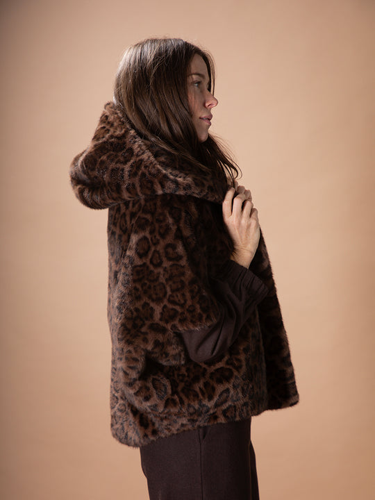 Cape «Leonie» von MYAE